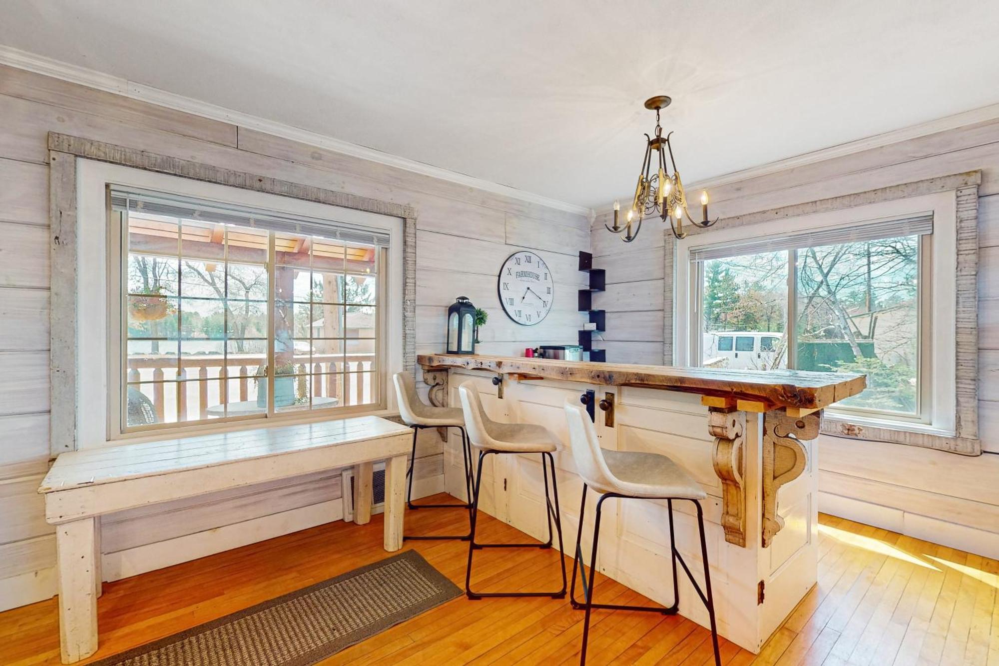 The Brandy Manhattan Villa Arbor Vitae Exterior foto